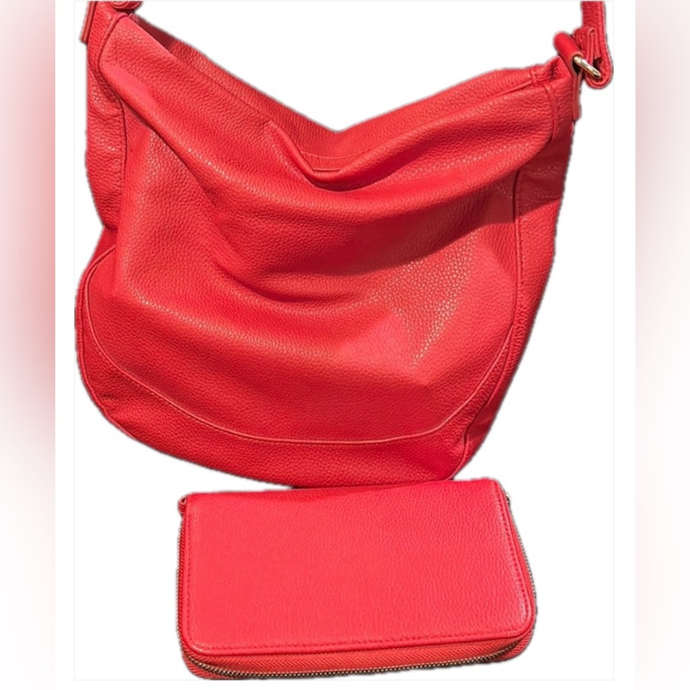 Thirty-One Jewell Midway Hobo & Matching Wallet